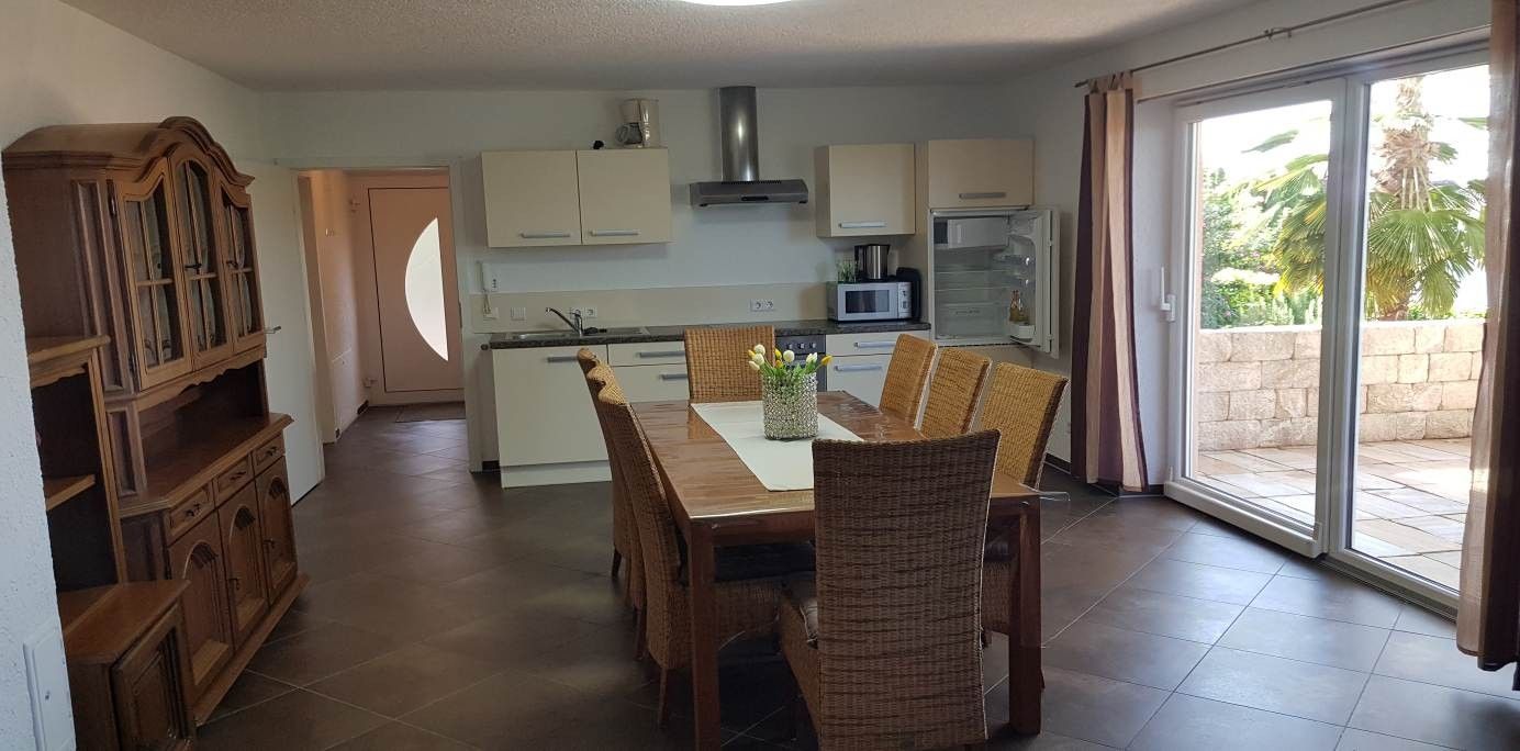  Voll Möblierte Und Luxuriös Ausgestattete 2-Zi-Wohnung In Exponierter, Ruhiger Wohnlage Am Bodensee  -  Voll möblierte und luxuriös ausgestattete 2-Zi-Wohnung in exponierter, ruhiger Wohnlage am Bodensee  - Gallery -  4