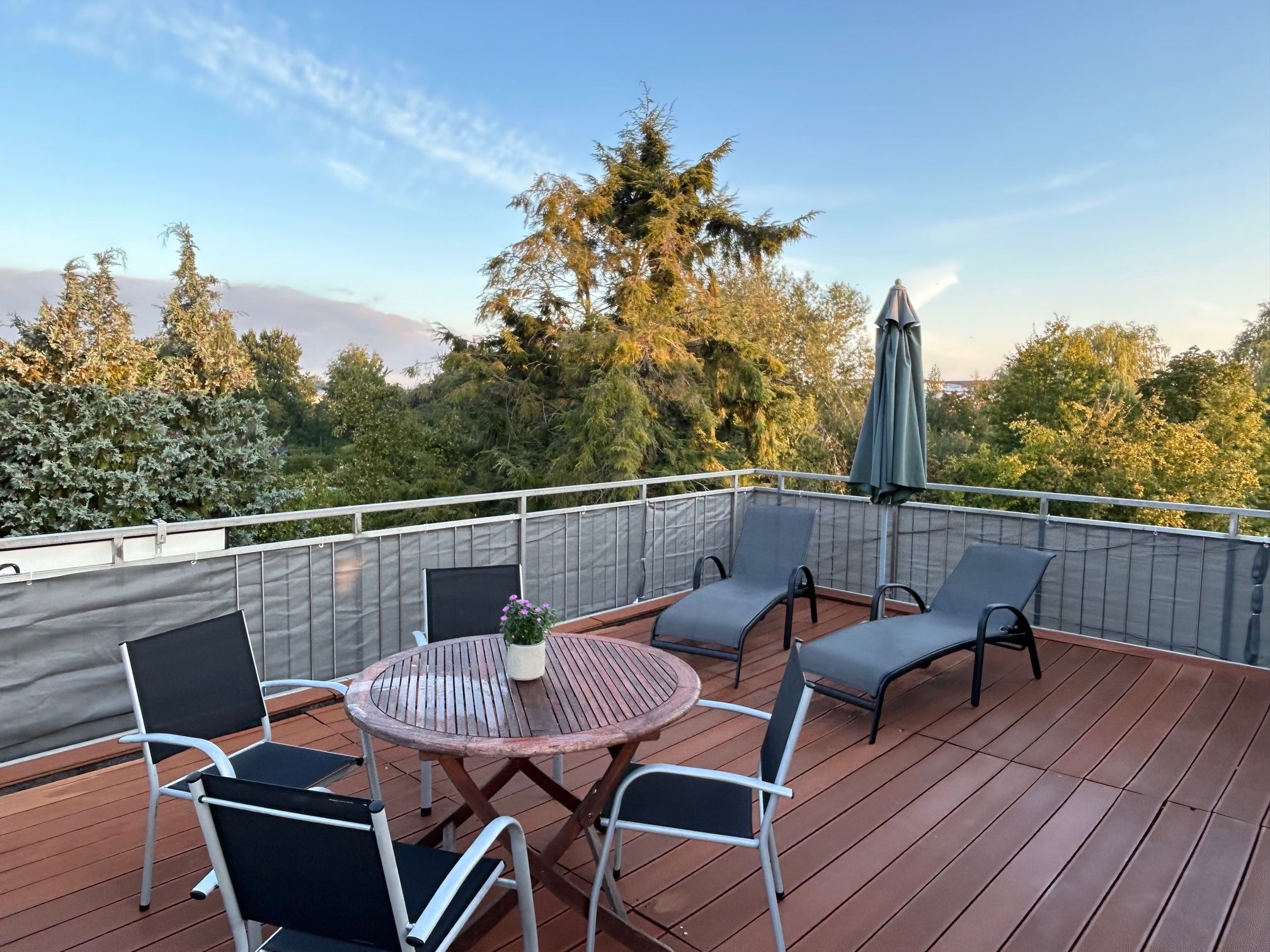 Modern & Charming Suite With Big Roof Terrace (Langenhagen) - 20