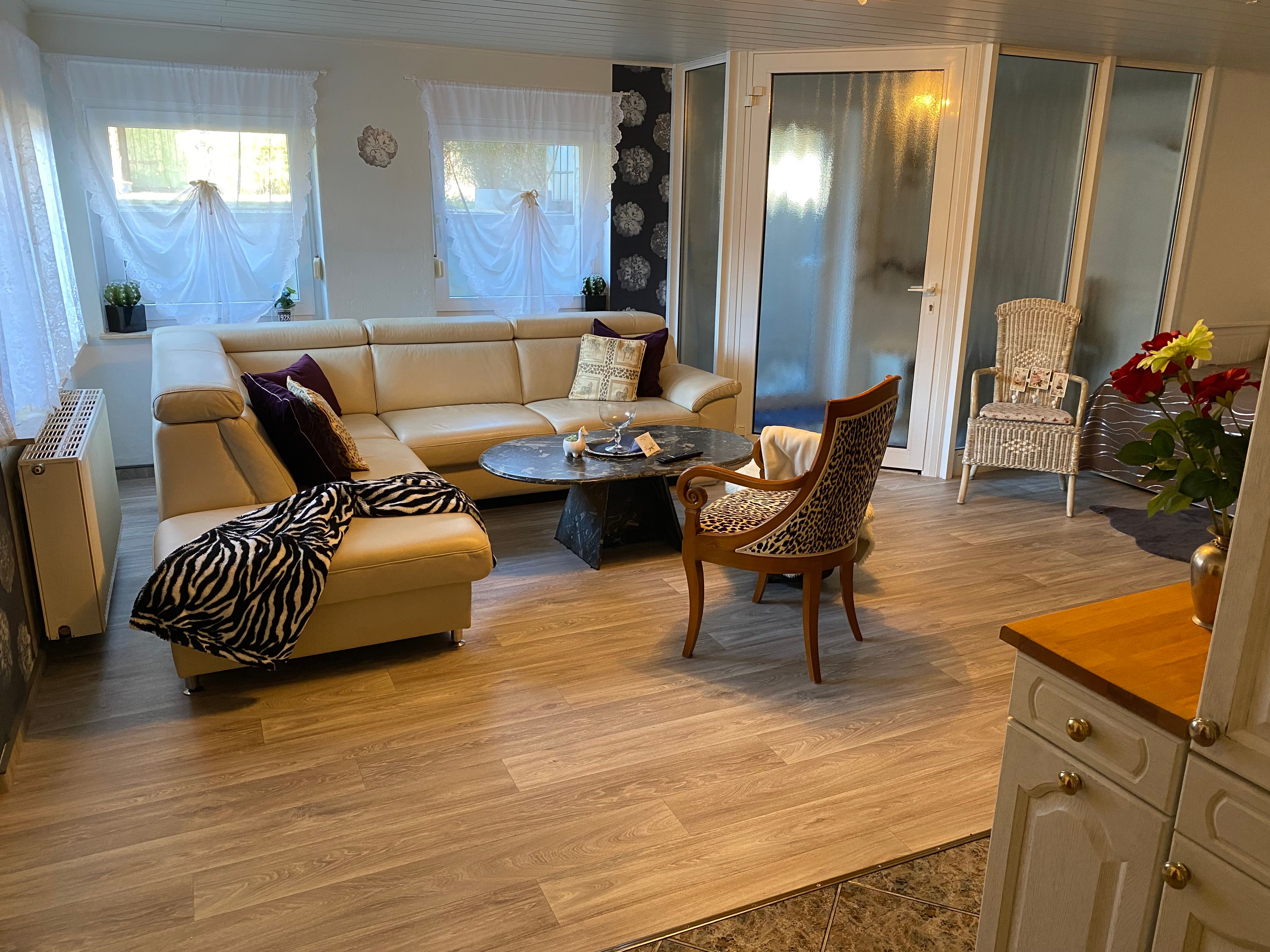 Large Apartment By The Forest - 34
