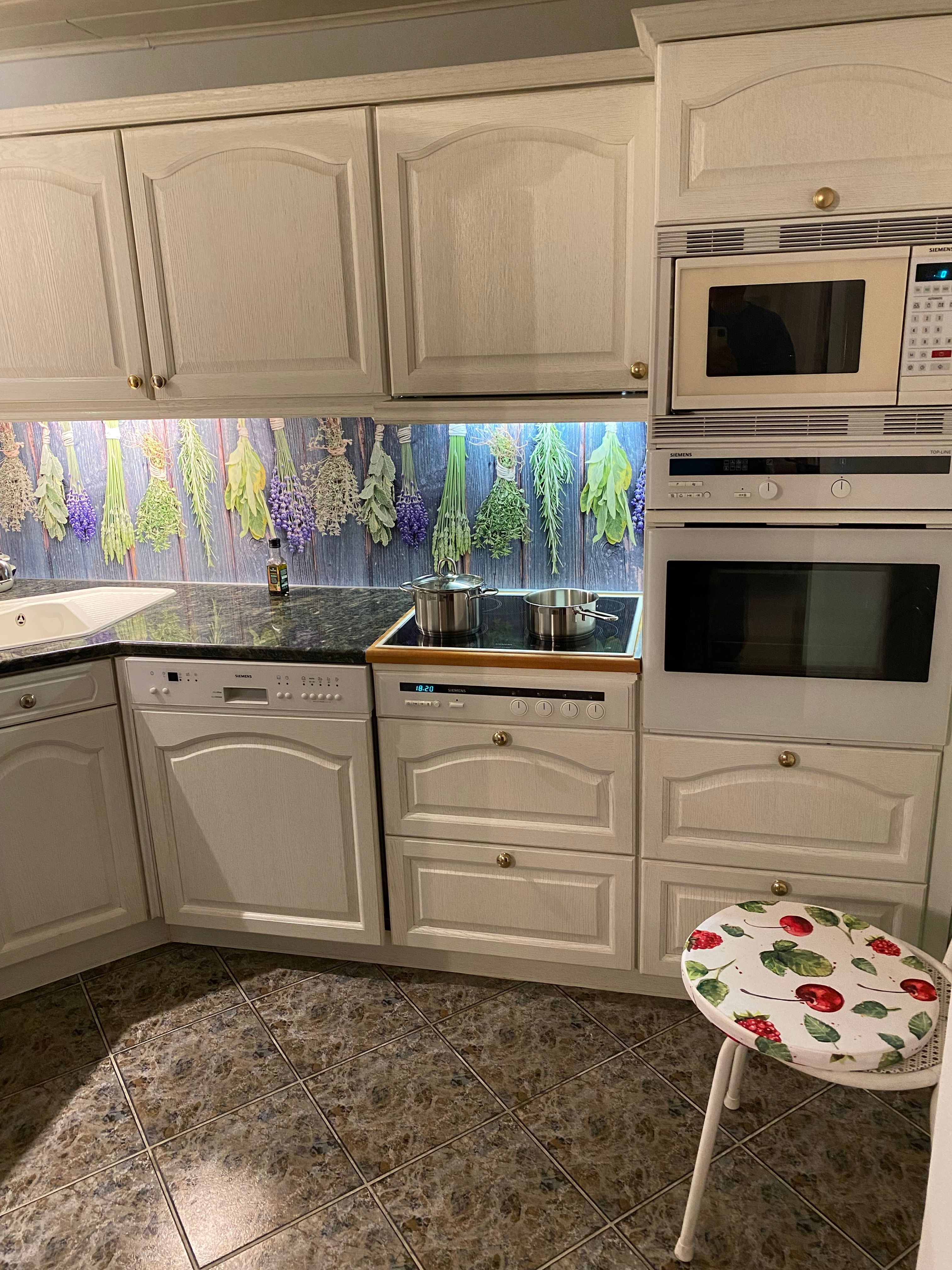 Large Apartment By The Forest - 22