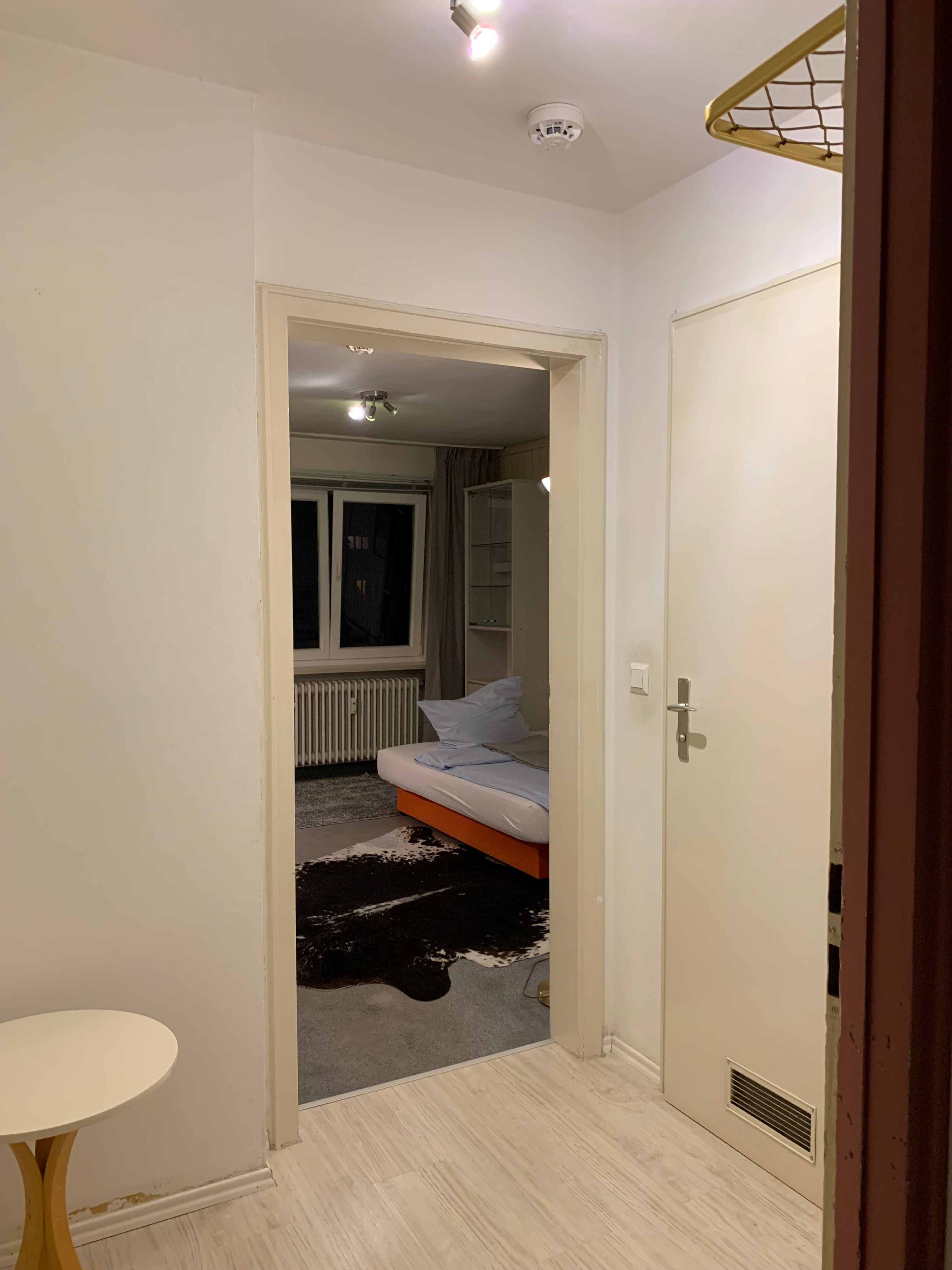 Central Apartment At Stigmaierplatz - 1