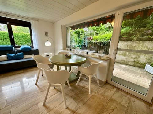 Beautiful apartment with a large garden - Gallery - 12