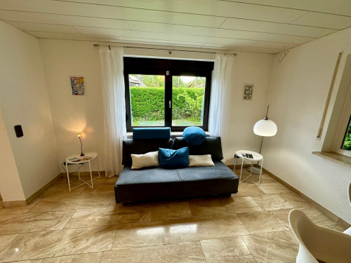 Beautiful apartment with a large garden - Gallery - 7