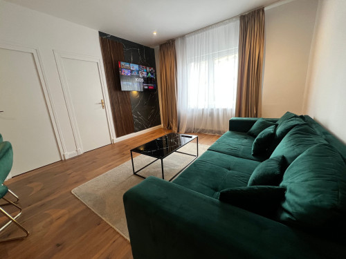 Fantastic suite in excellent location - Gallery - 30