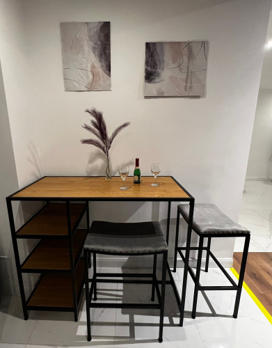 Fantastic suite in excellent location