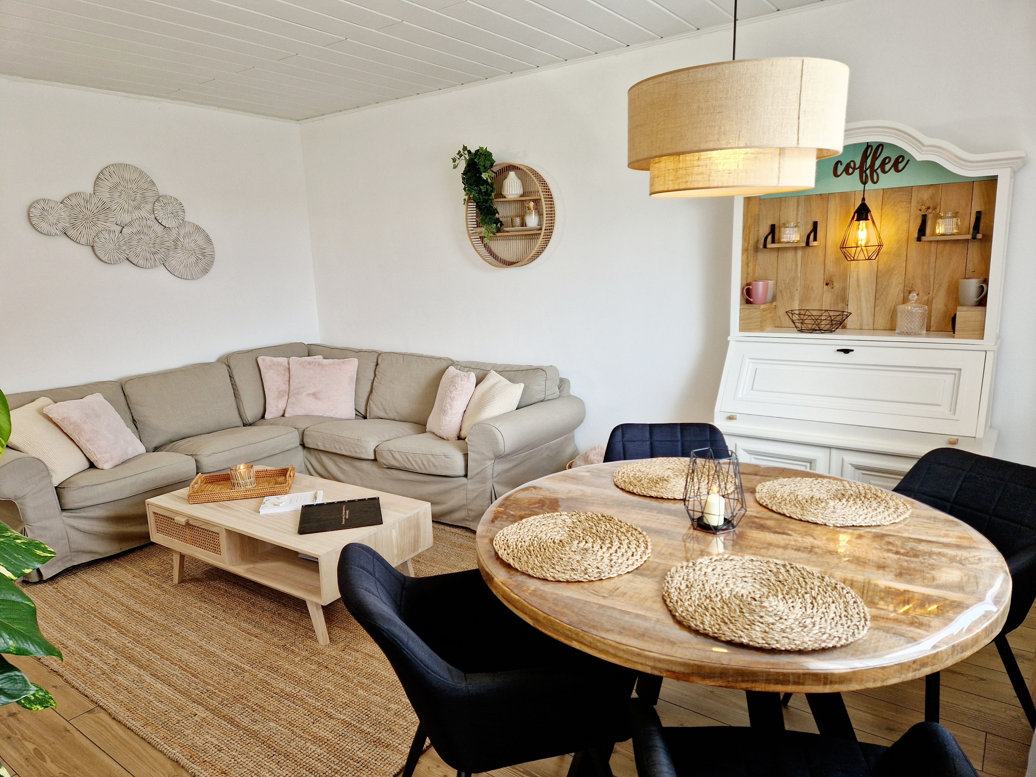 Boho-Style Sonnenhang Holiday Flat With Balcony - 48