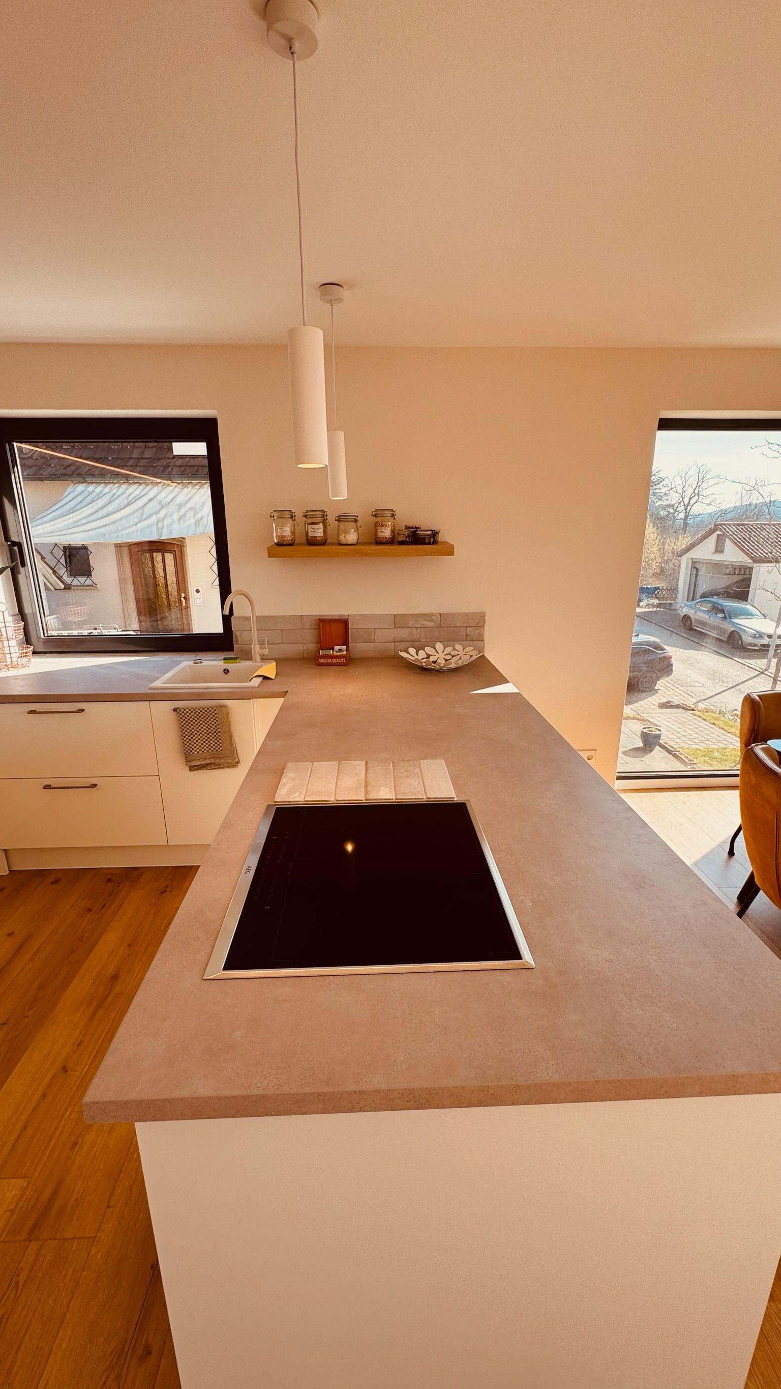 82 M², 3 Rooms · Parking & Balcony · 10 Minutes To Tübingen - 72