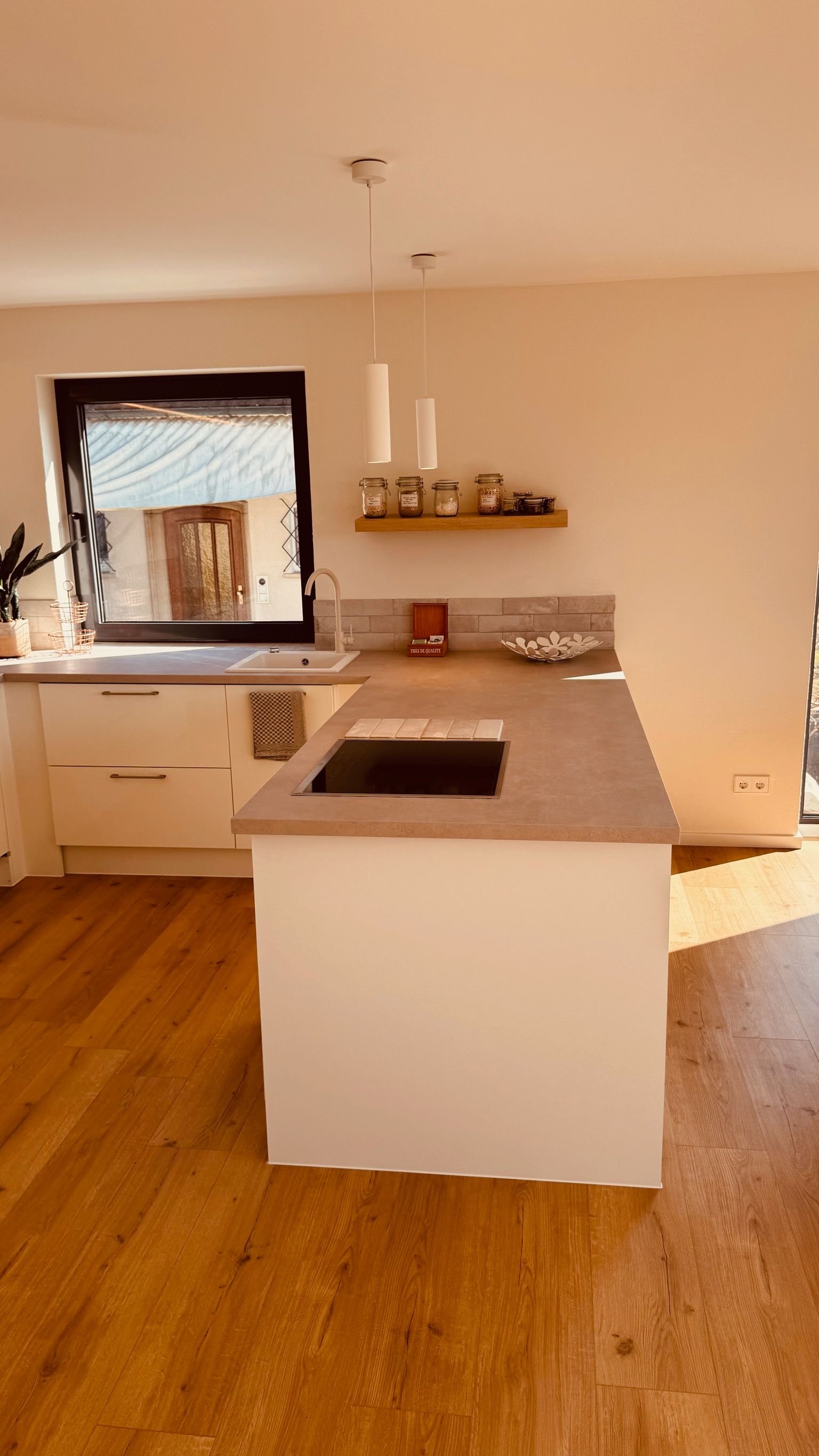 82 M², 3 Rooms · Parking & Balcony · 10 Minutes To Tübingen - 75