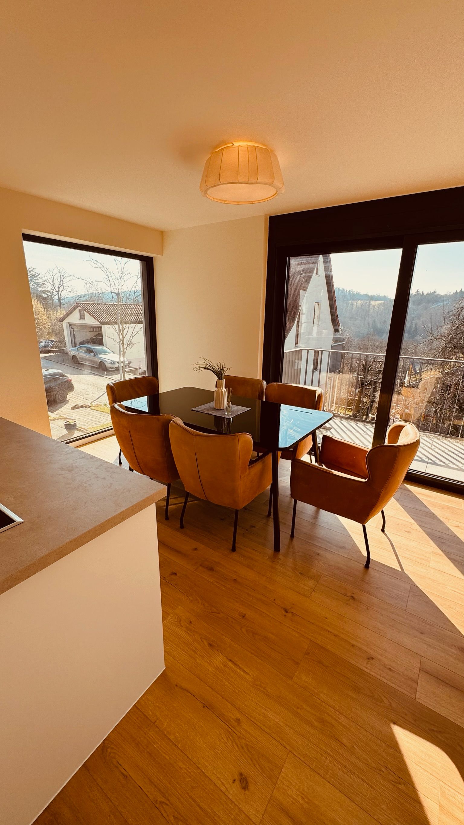 82 M², 3 Rooms · Parking & Balcony · 10 Minutes To Tübingen - 81