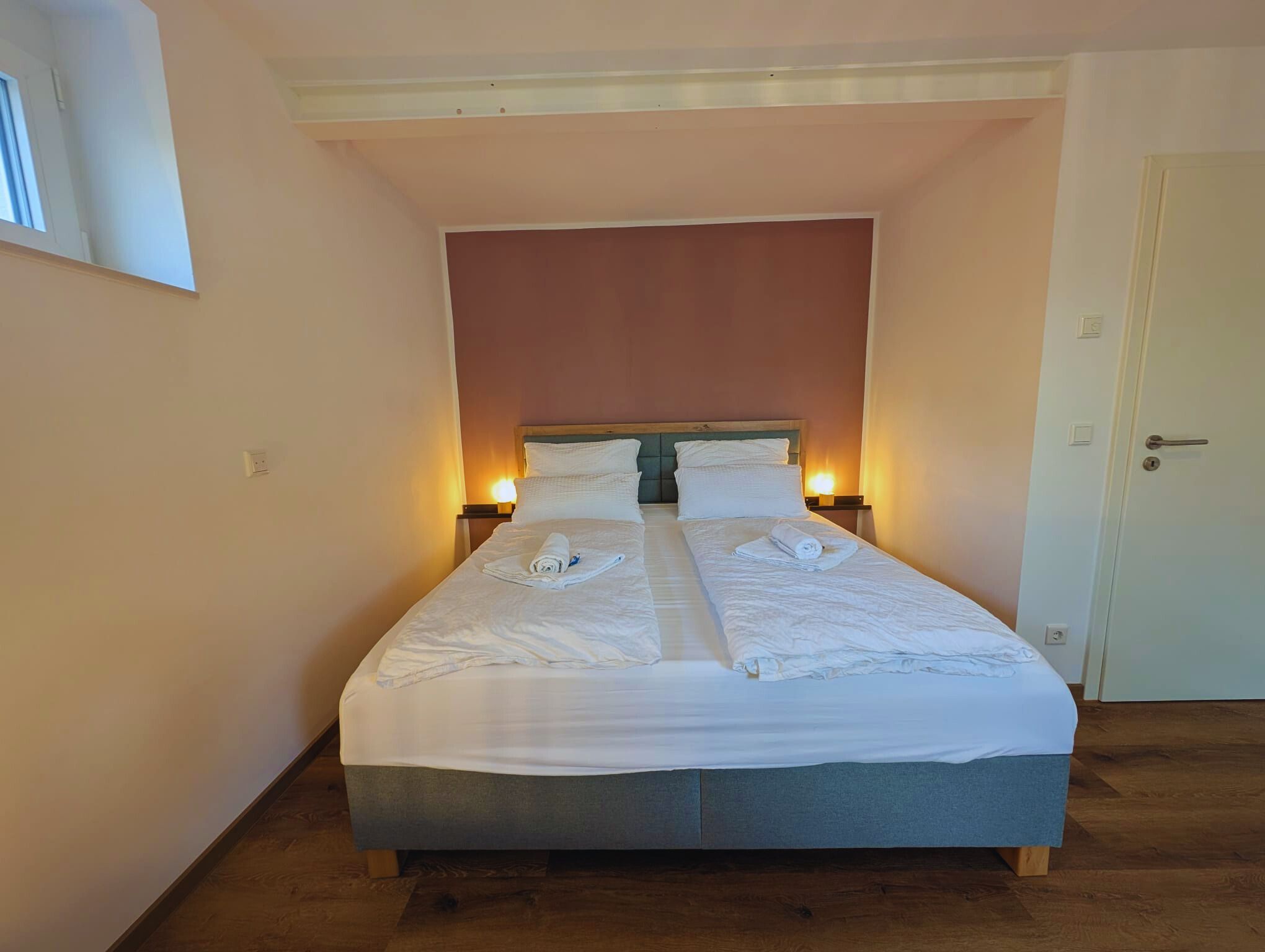 Frankenherz-Apartments: Modern And Spacious Apartment With Terrace And Two Bedrooms - 16