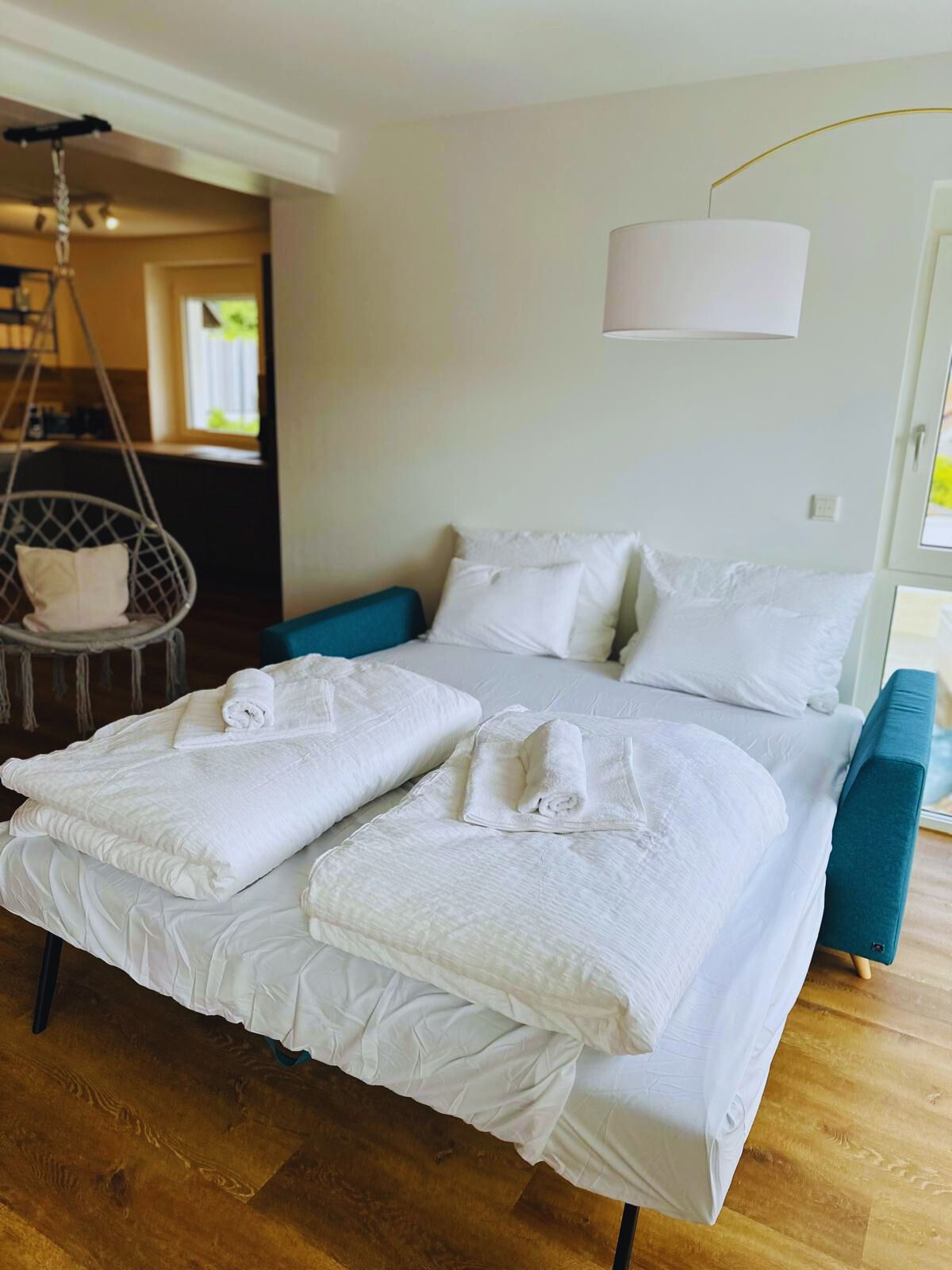 Frankenherz-Apartments: Modern And Spacious Apartment With Terrace And Two Bedrooms - 65