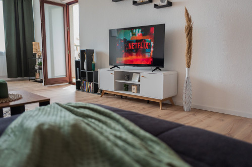 Central, balcony, WiFi, Netflix, DAZN - Gallery - 24