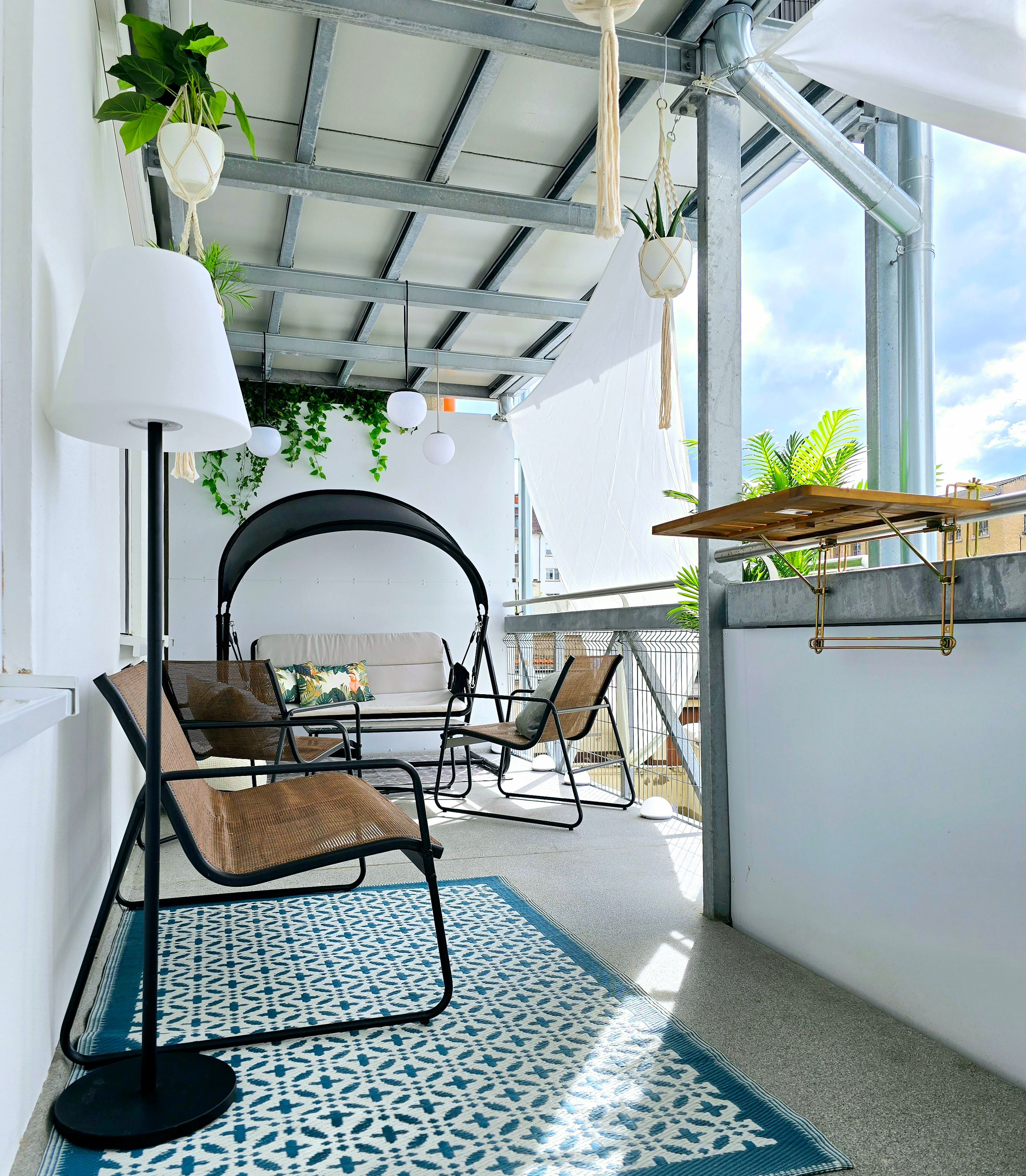 Stylish Apartment With Huge Balcony In Offenbach Am Main  -  Stylish apartment with huge balcony in Offenbach am Main  - Gallery -  6