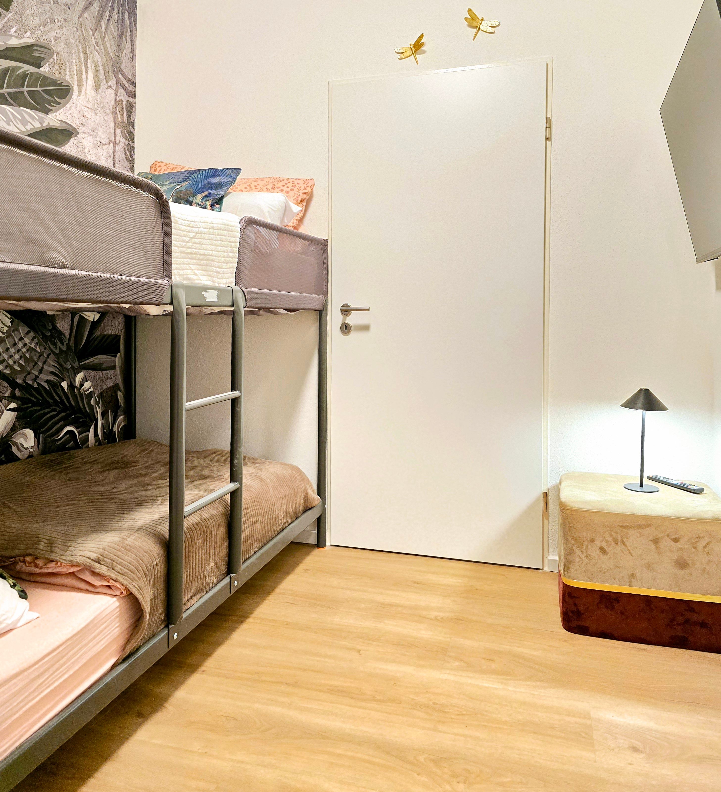  Stylish Apartment With Huge Balcony In Offenbach Am Main  -  Stylish apartment with huge balcony in Offenbach am Main  - Gallery -  9