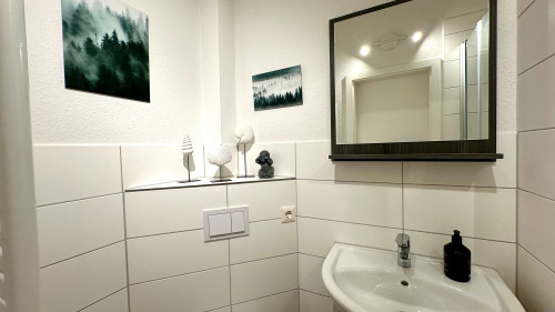 Furnished 2-room apartment for up to 4 people in a central location - ideal for long-term stays - Gallery - 6