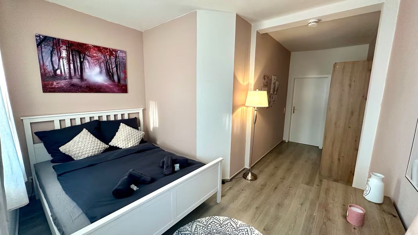  Furnished 2-Room Apartment For Up To 4 People In A Central Location - Ideal For Long-Term Stays  -  Furnished 2-room apartment for up to 4 people in a central location - ideal for long-term stays  - Gallery -  1
