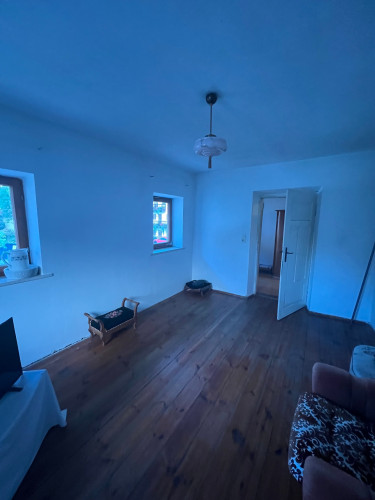 Charming farmhouse with many rooms for rent