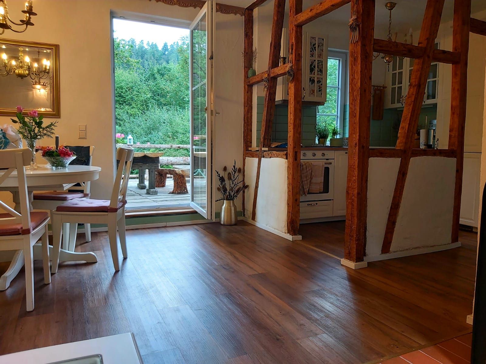  Life In The Railroad Keeper's House In The Middle Of The Forest  -  Life in the railroad keeper's house in the middle of the forest  - Gallery -  9