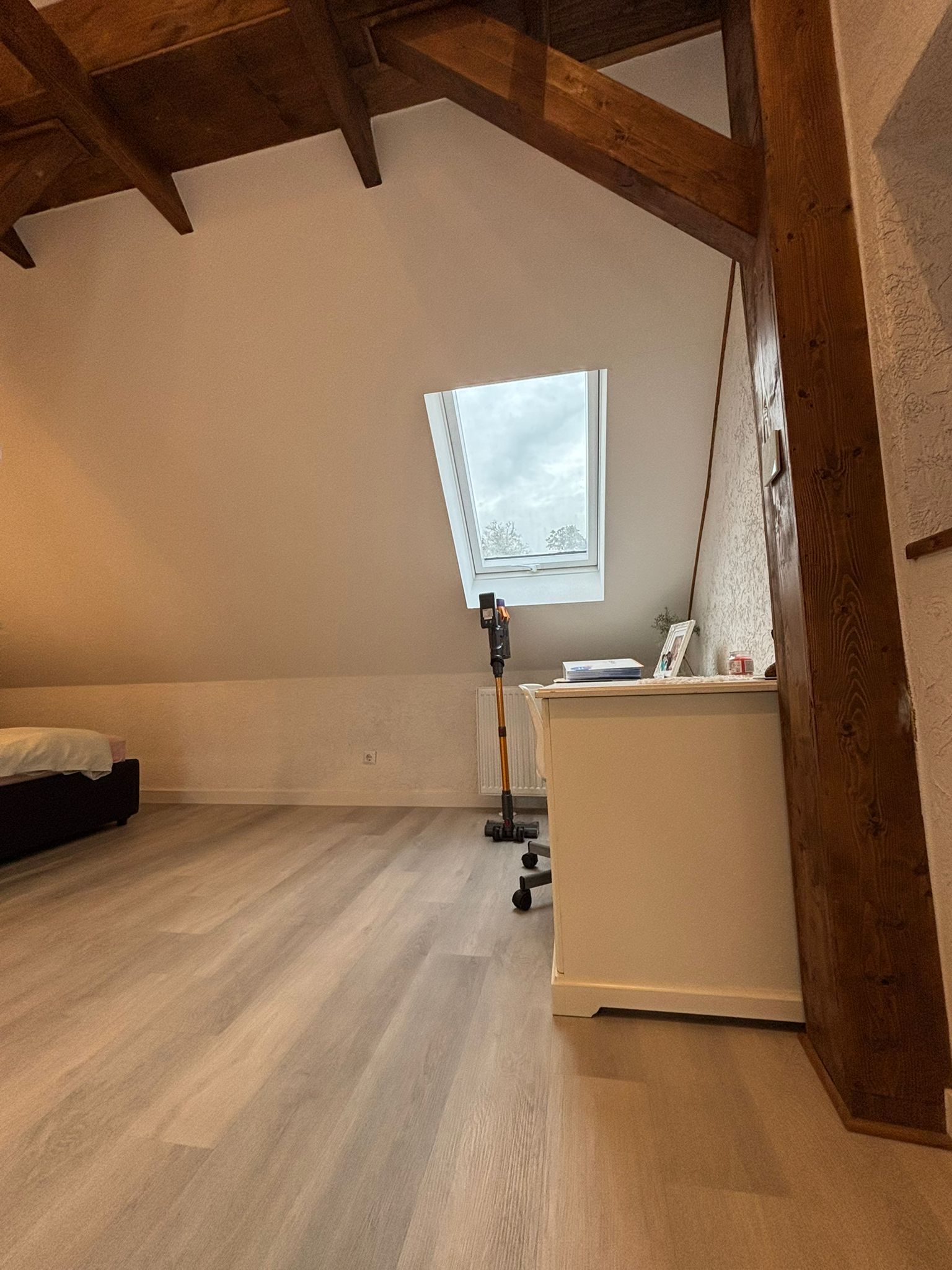 Modernized Half-Timbered House (125 M², 4 Rooms) In Nidderau - €1,200 + €350 NBK - Modernized half-timbered house (125 m², 4 rooms) in Nidderau - €1,200 + €350 NBK - Gallery - 3