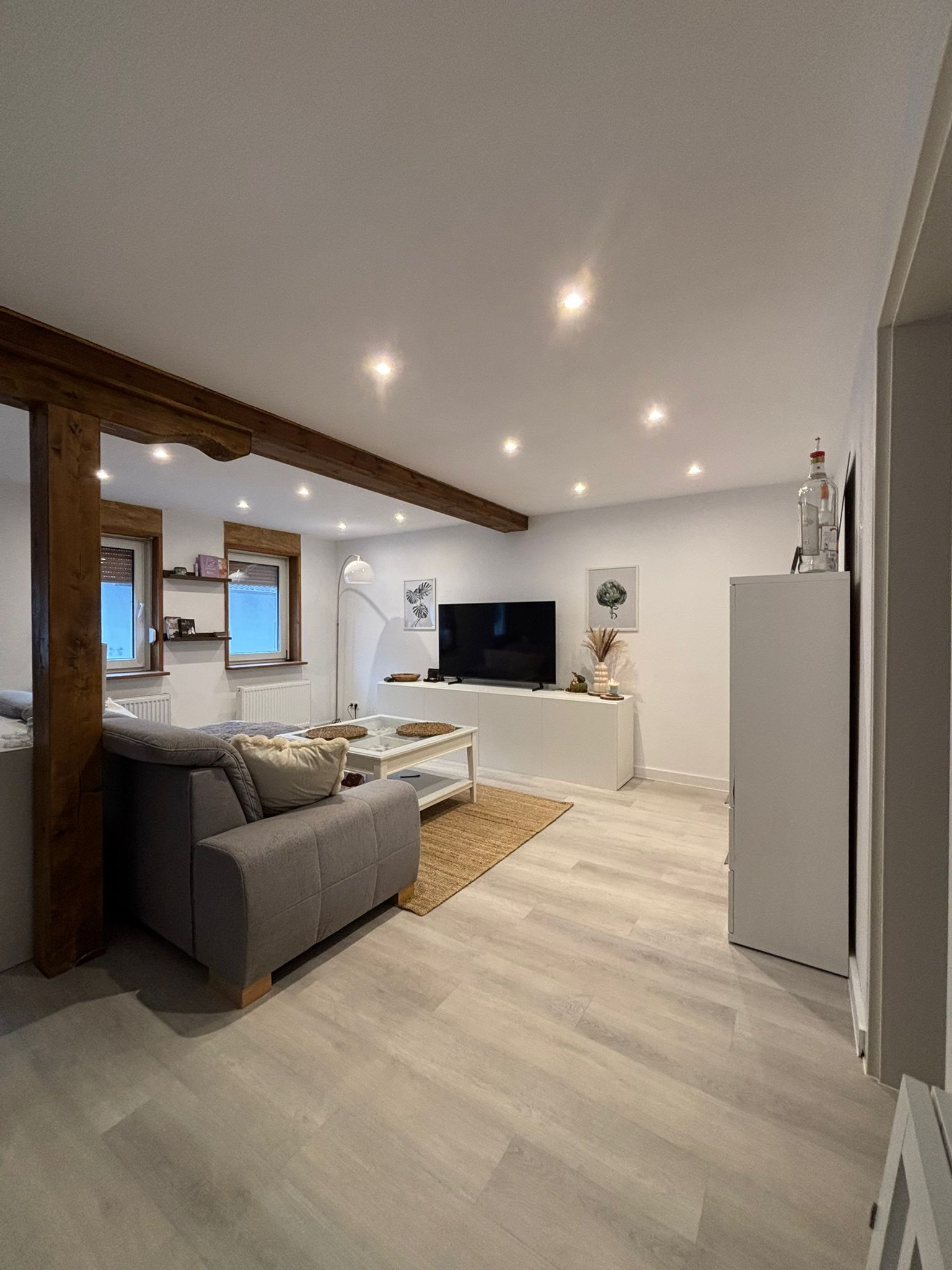 Modernized Half-Timbered House (125 M², 4 Rooms) In Nidderau - €1,200 + €350 NBK - Modernized half-timbered house (125 m², 4 rooms) in Nidderau - €1,200 + €350 NBK - Gallery - 8