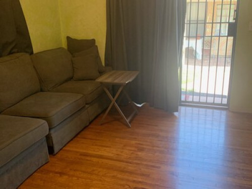 Private bedroom and Bath for female