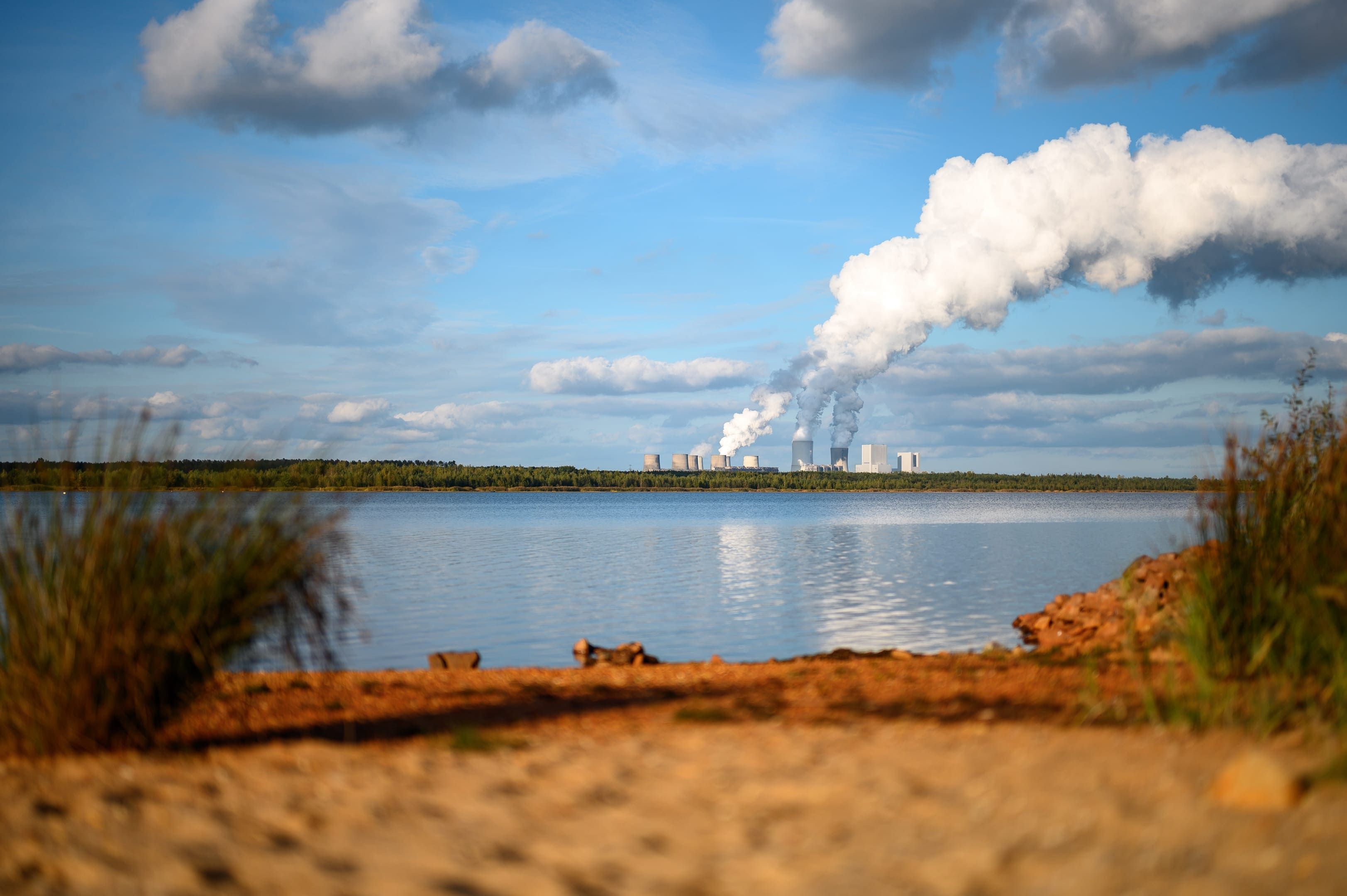 Floating House On The Water - Floating house on the water - Gallery - 16