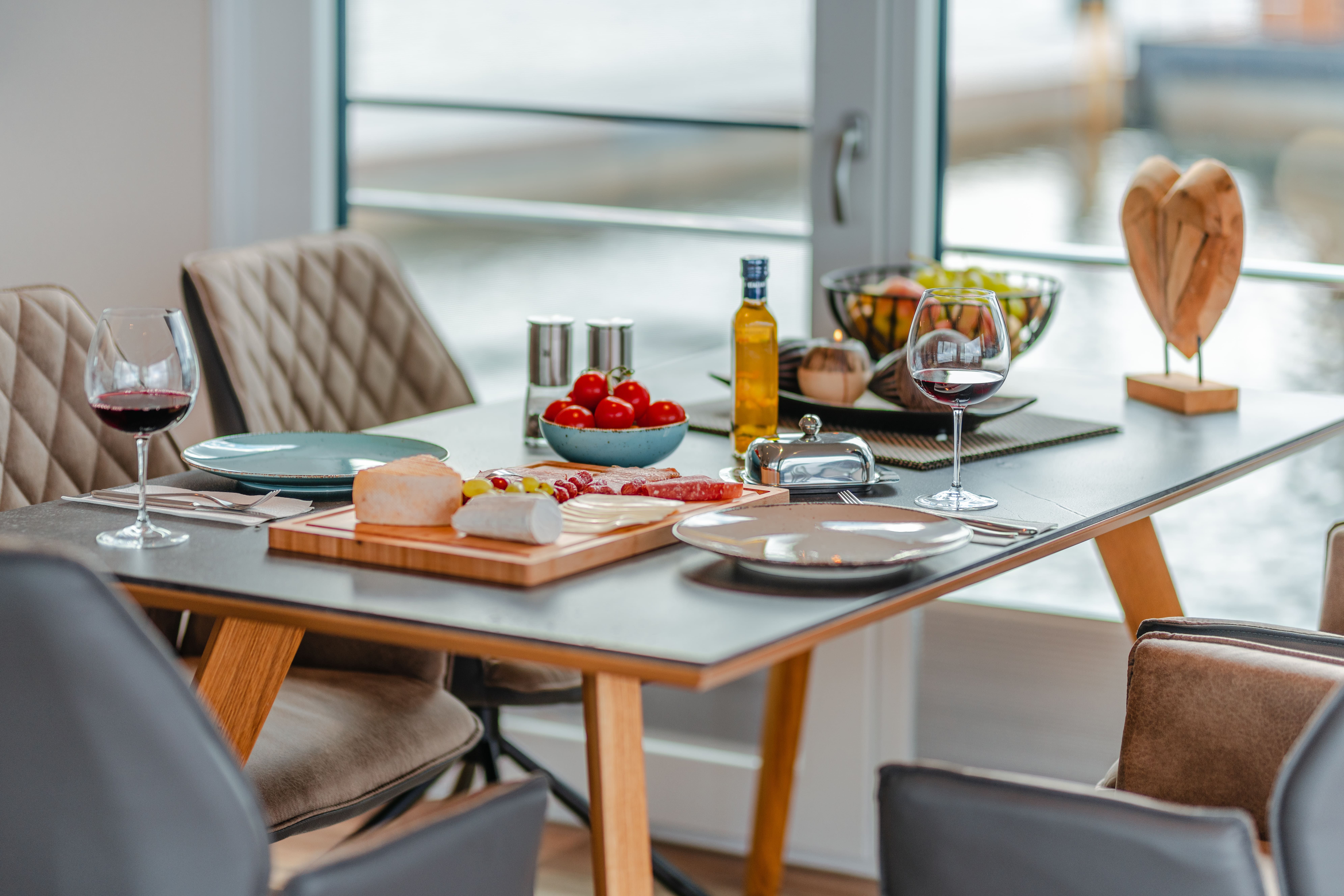  Floating House On The Water  -  Floating house on the water  - Gallery -  3