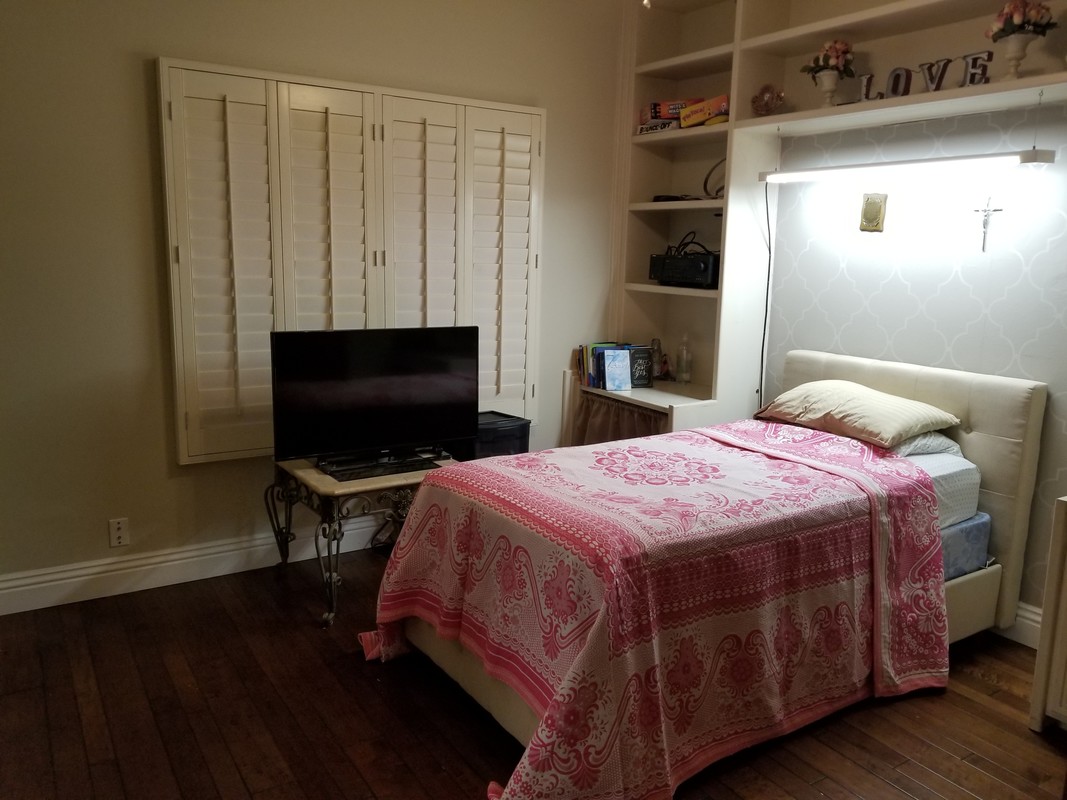 Downstairs Room(Full Room) - 1