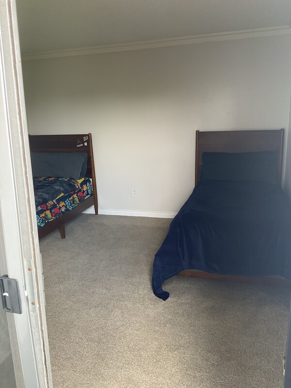 Double Bedroom (Full Room) - 1