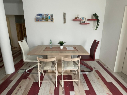 Wonderful, fully furnished 2-room apartment in the basement