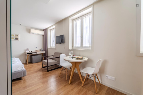 Bright studio near the centre of Braga - Gallery - 5