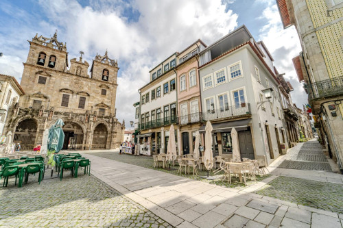 Bright studio near the centre of Braga - Gallery - 12