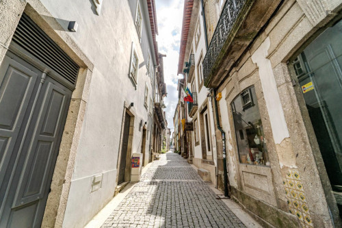 Bright studio near the centre of Braga - Gallery - 10