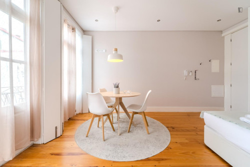 Large and bright studio in Guimarães - Gallery - 6