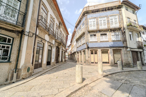 Large and bright studio in Guimarães - Gallery - 14