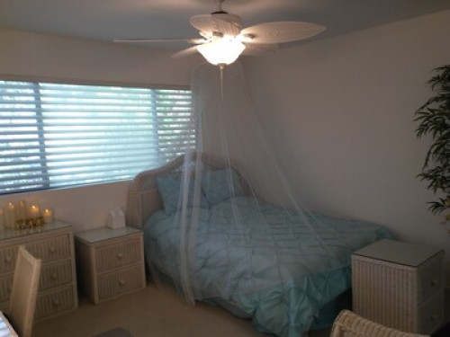 FEMALE: Private bed Upscale Home - Gallery - 15
