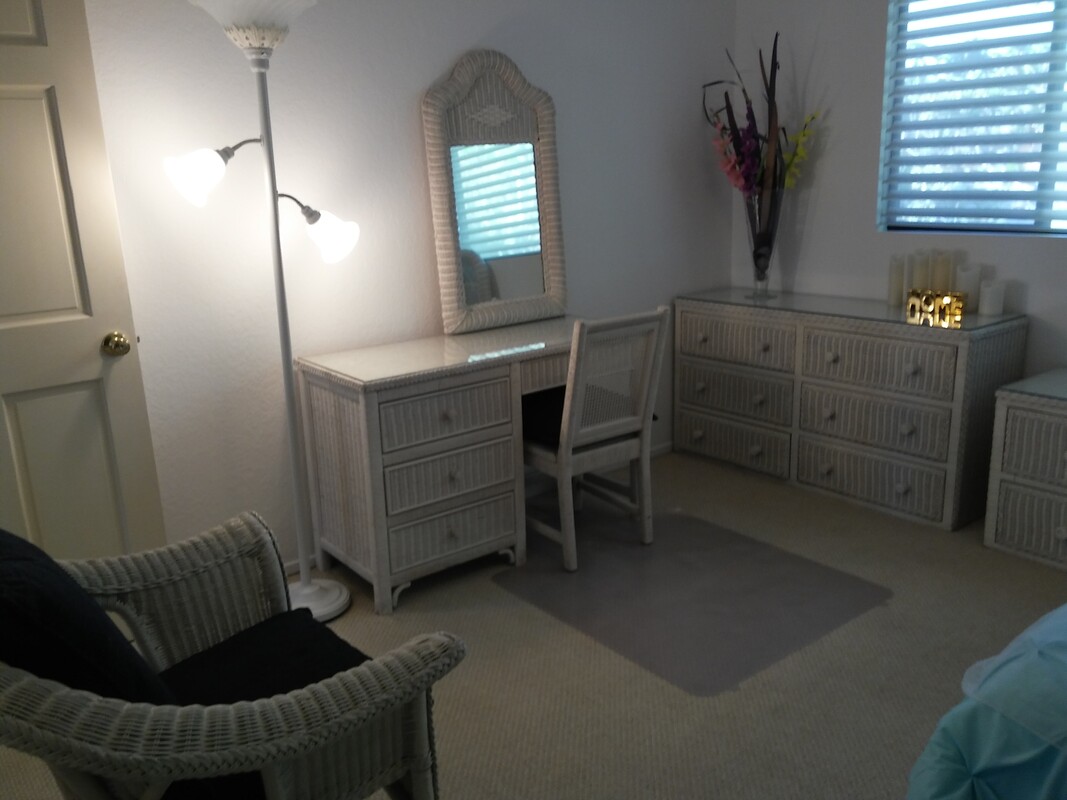 Guest Bedroom(Full Room) - 1
