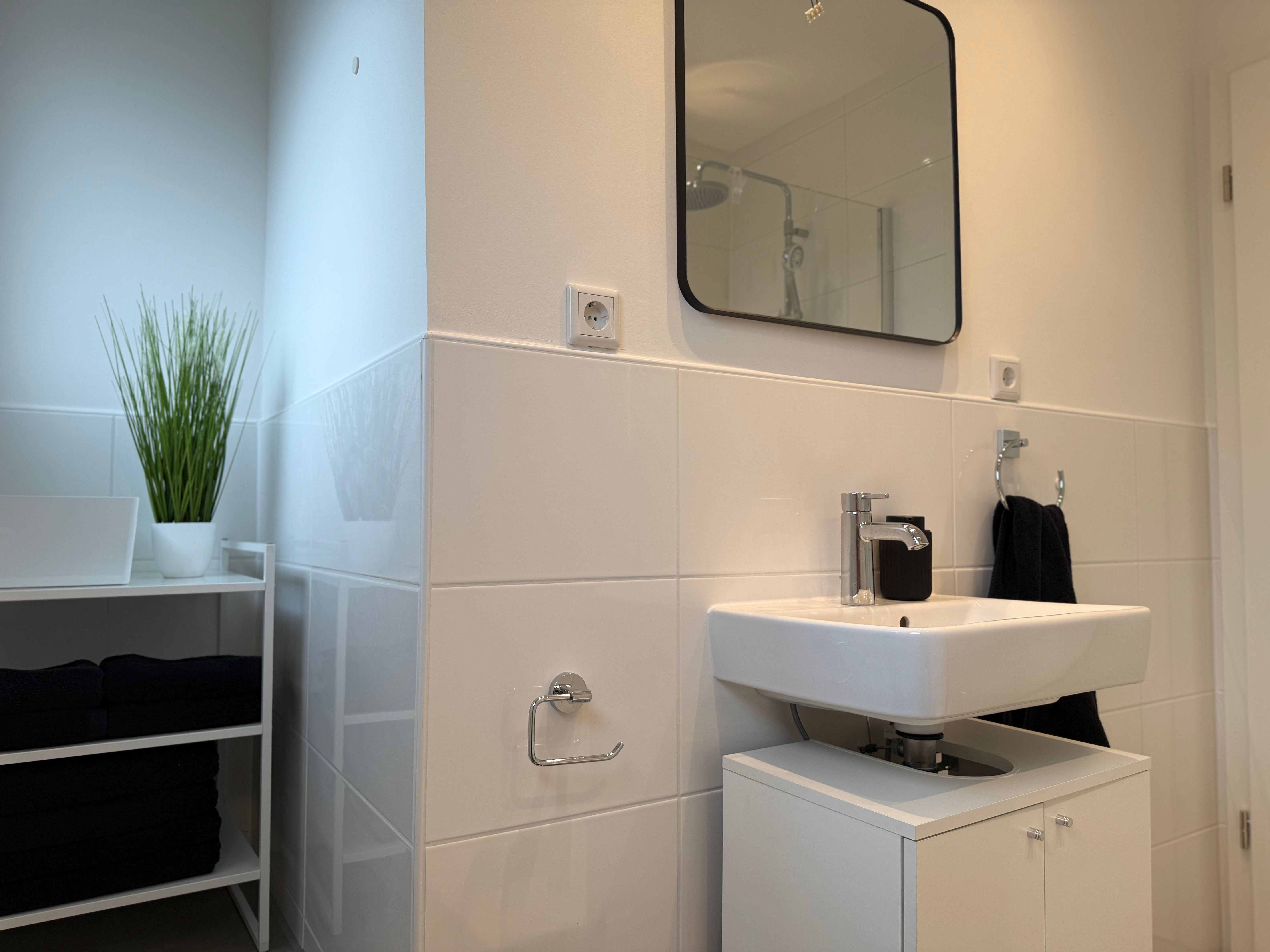  New Renovated And Modern House In Haan.Quiet Location.Garage.Self Check In  -  New renovated and modern house in Haan.Quiet location.Garage.Self Check in  - Gallery -  12