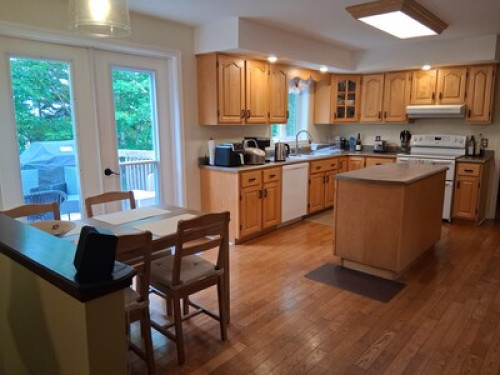 Large house close to Trails - Gallery - 12