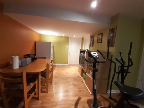 Modern room and bathroom available