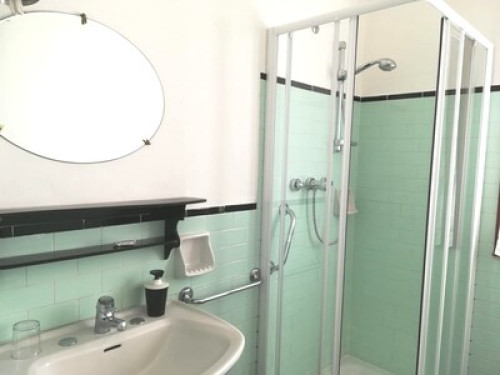 Nice rooms with private bathroom