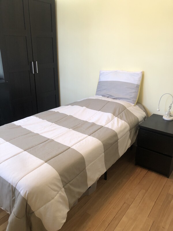  Guest Room(Full Room)  -  Space, light and quiet  - Gallery -  1