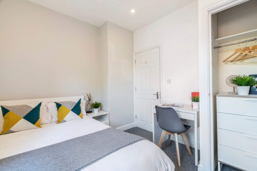 13-stanmore-avenue-leeds-15767771620251008062114AM