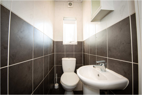 19, Estcourt Terrace