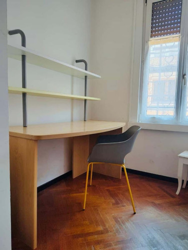 Room in Via Tommaso Gar, Trento for 89 m² with 3 bedrooms