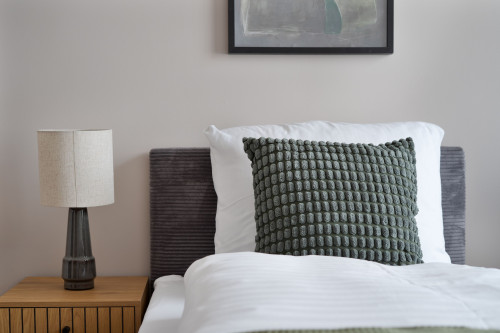 Deluxe Two-Bedroom Apartment in Dessau