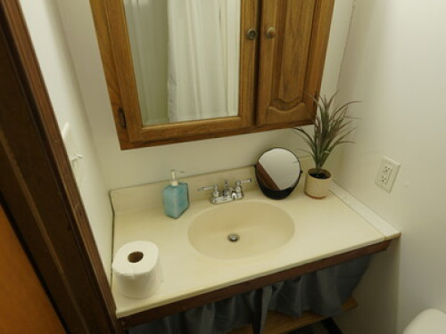 Small room close to UMaine
