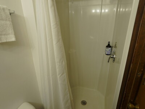 Small room close to UMaine