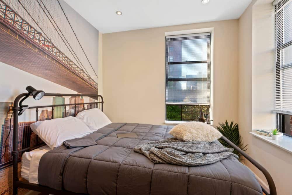 Manhattan Columbus Home - Gallery - 9