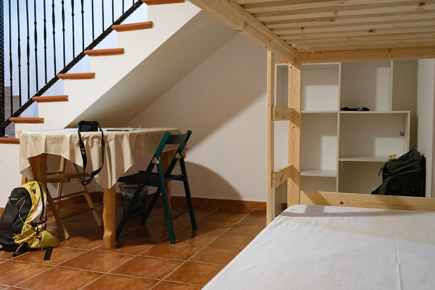 Bed In A 4-Bed Mixed Gender Room - 12